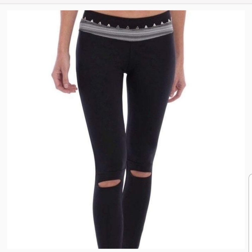 Track & Bliss Triangle Studded Leggings L or M NWT